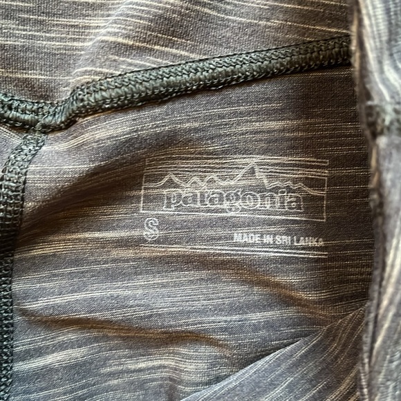 Patagonia leggings, size small - Picture 4 of 7